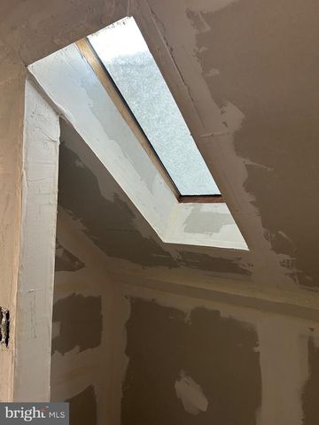 6600 WOODLAND RD, Morningside, MD 20746