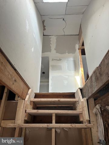 6600 WOODLAND RD, Morningside, MD 20746