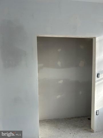 6600 WOODLAND RD, Morningside, MD 20746