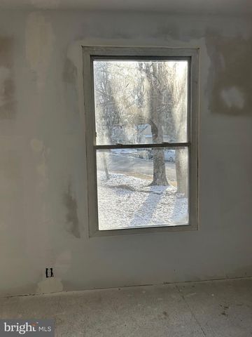 6600 WOODLAND RD, Morningside, MD 20746