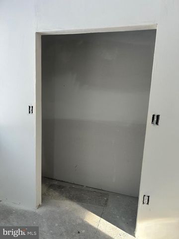 6600 WOODLAND RD, Morningside, MD 20746