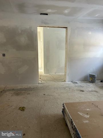 6600 WOODLAND RD, Morningside, MD 20746