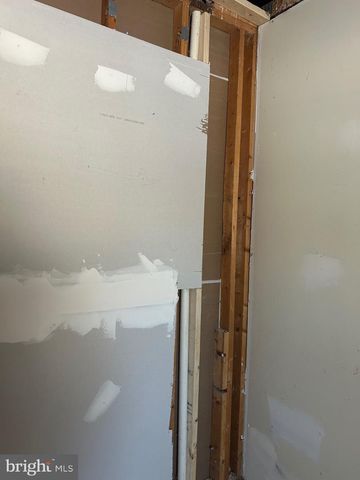 6600 WOODLAND RD, Morningside, MD 20746