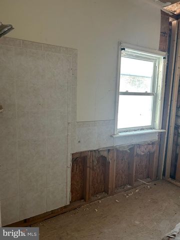 6600 WOODLAND RD, Morningside, MD 20746