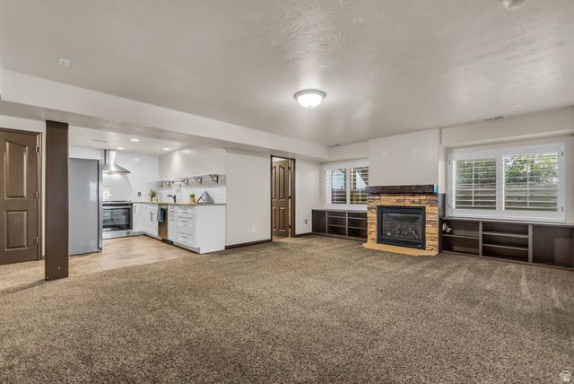 281 E REGENT PARK CT, Midvale, UT 84047