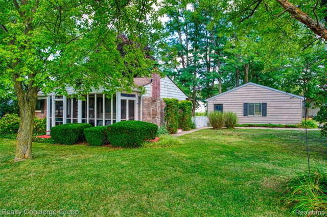 5433 Leland Street, Brighton Township, MI 48116