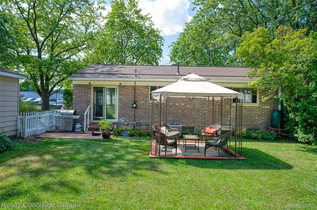 5433 Leland Street, Brighton Township, MI 48116