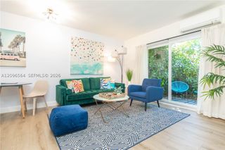 735 NE 15th St 3, Fort Lauderdale, FL 33304