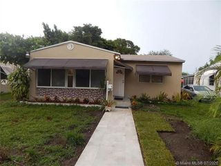 1111 N 25th Avenue, Hollywood, FL 33020