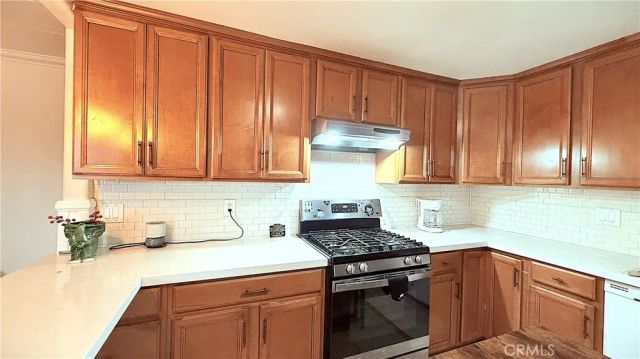 1455 S State 323, Hemet, CA 92543