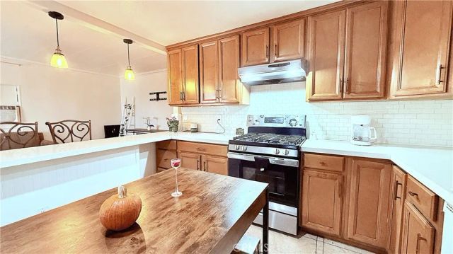 1455 S State 323, Hemet, CA 92543