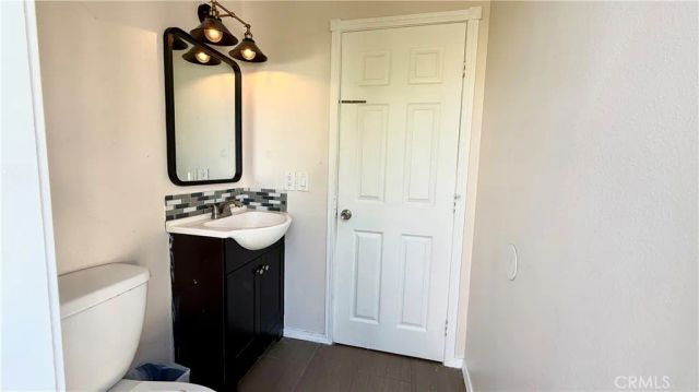 1455 S State 323, Hemet, CA 92543