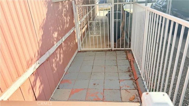 1455 S State 323, Hemet, CA 92543