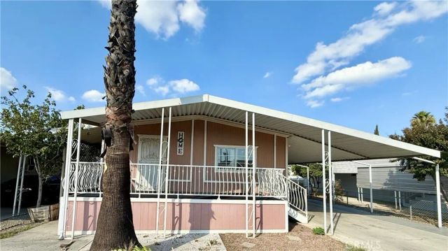 1455 S State 323, Hemet, CA 92543