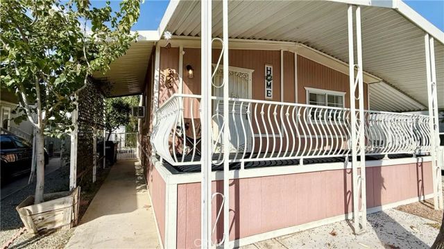 1455 S State 323, Hemet, CA 92543