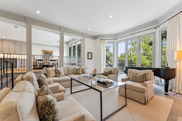 7 Marilane Street, Houston, TX 77007