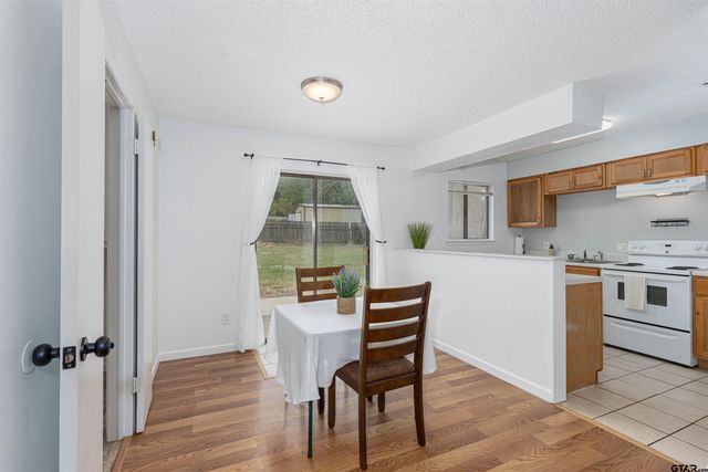 10640 CR 214, Tyler, TX 75707