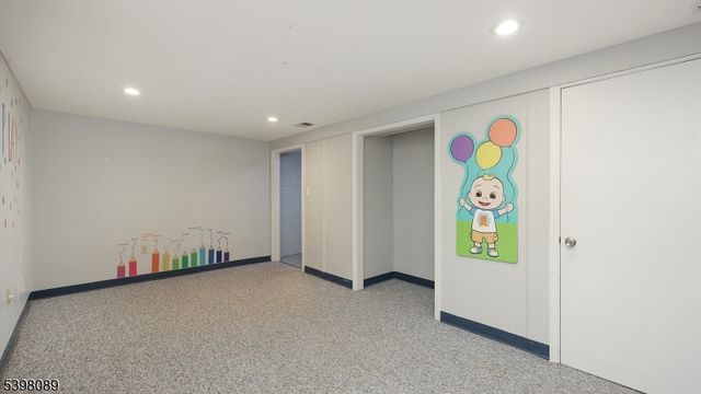 96 Wick Dr, Woodbridge Twp., NJ 08863