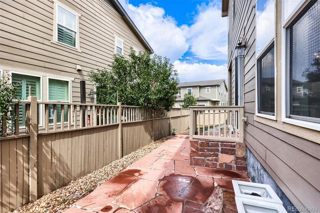 3658 Happyheart Way, Castle Rock, CO 80109
