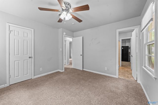 623 Murray Road NW, Huntsville, AL 35811