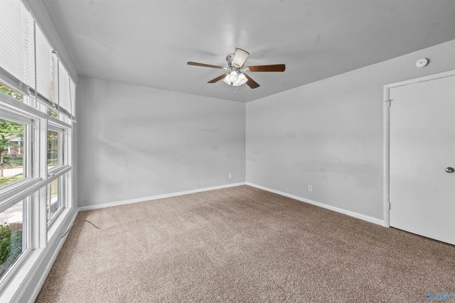 623 Murray Road NW, Huntsville, AL 35811