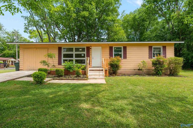 623 Murray Road NW, Huntsville, AL 35811