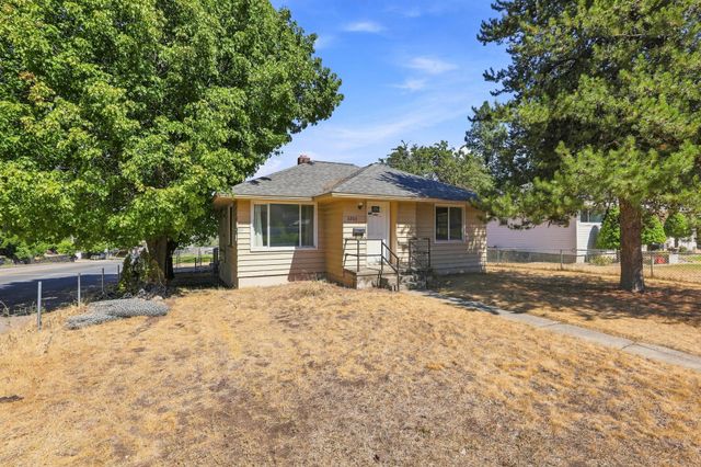 3203 E 19th Ave, Spokane, WA 99223