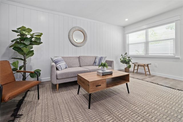 3016 GULF DRIVE, Holmes Beach, FL 34217