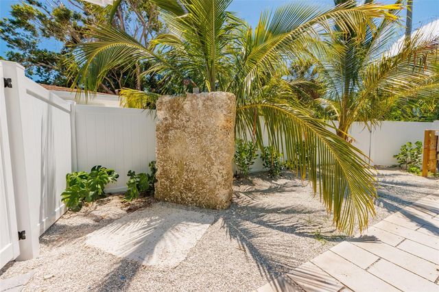 3016 GULF DRIVE, Holmes Beach, FL 34217