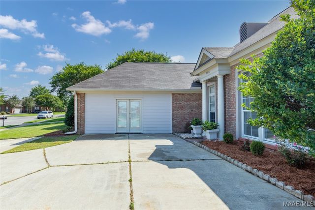 9300 GREYTHORNE Way, Montgomery, AL 36117