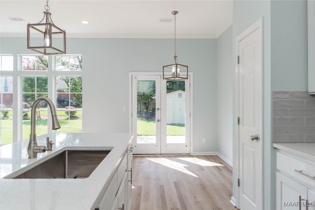 9300 GREYTHORNE Way, Montgomery, AL 36117