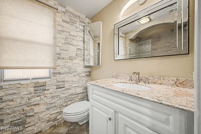 11407 N ARBOR Court, Sun City, AZ 85351