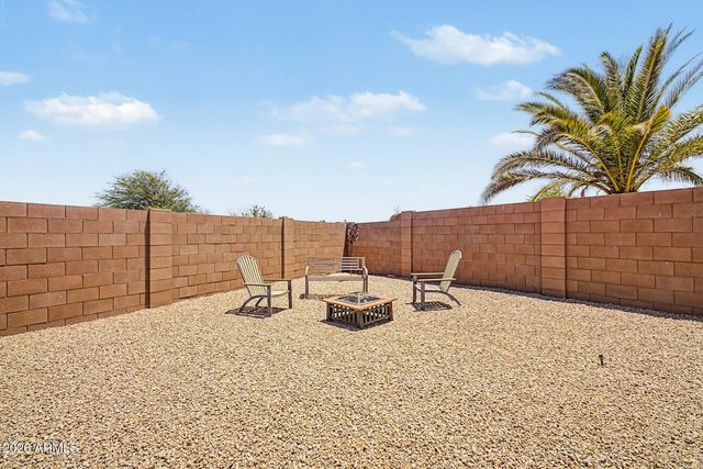 11407 N ARBOR Court, Sun City, AZ 85351