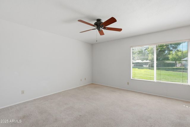 4849 E LAKE POINT Circle, Phoenix, AZ 85044