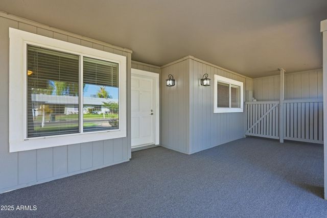 4849 E LAKE POINT Circle, Phoenix, AZ 85044