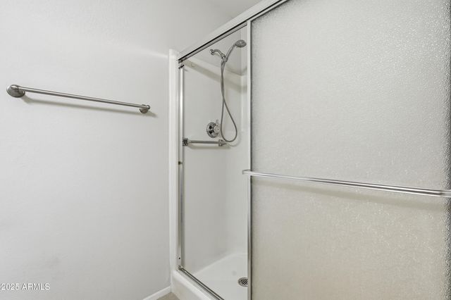 4849 E LAKE POINT Circle, Phoenix, AZ 85044