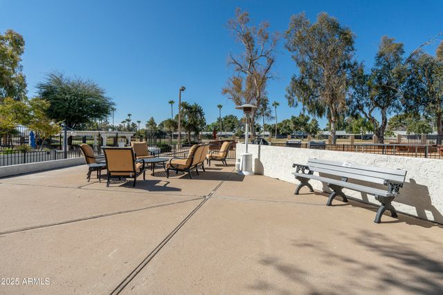 4849 E LAKE POINT Circle, Phoenix, AZ 85044