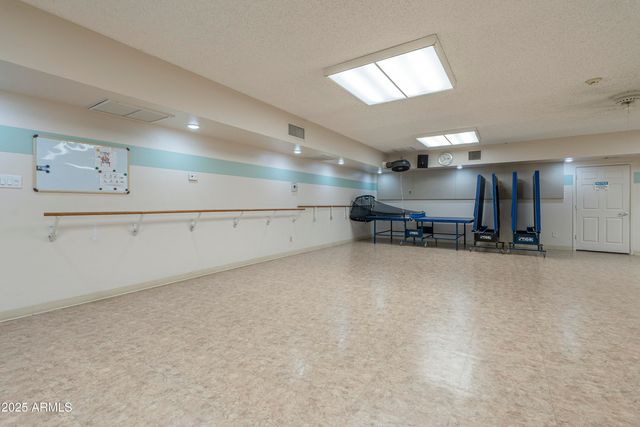 4849 E LAKE POINT Circle, Phoenix, AZ 85044