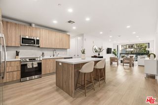 3651 Regal Place 201, Los Angeles, CA 90068