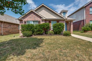 8823 Eastwood Avenue, Cross Roads, TX 76227