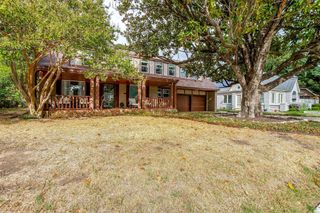 1505 N Riverside Drive, Fort Worth, TX 76111