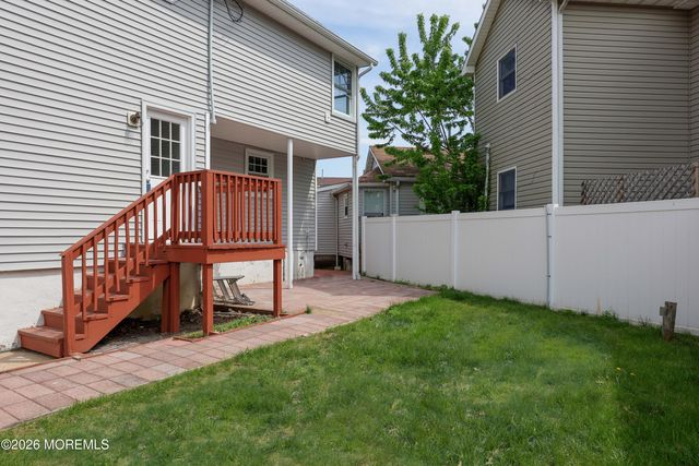 136 Raritan Avenue, Keansburg, NJ 07734
