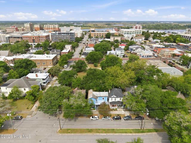 407 N 5th Avenue, Wilmington, NC 28401