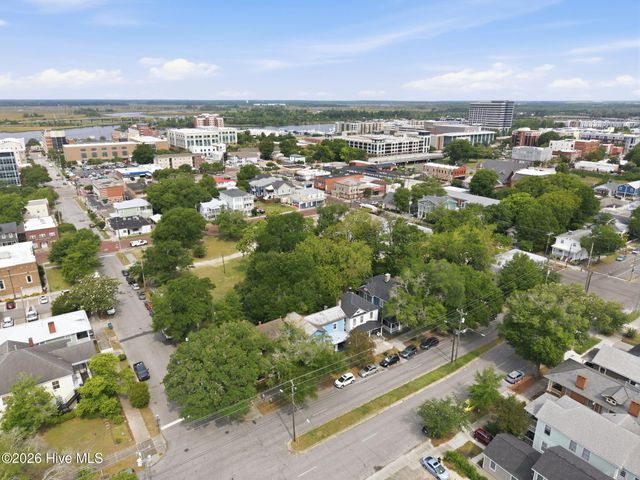407 N 5th Avenue, Wilmington, NC 28401