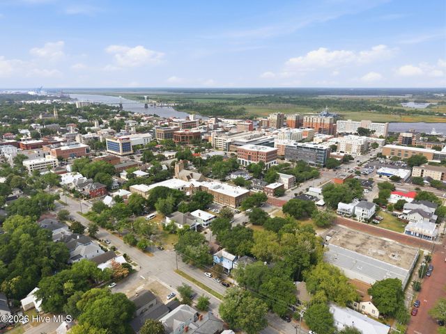 407 N 5th Avenue, Wilmington, NC 28401