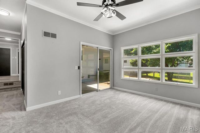 5 Manor Drive, Florissant, MO 63031