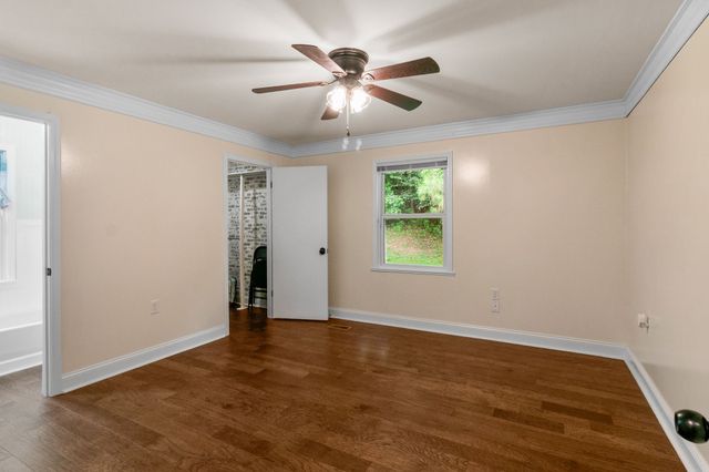 1110 Harmon Creek Rd, Eva, TN 38333