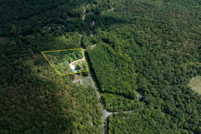 1110 Harmon Creek Rd, Eva, TN 38333