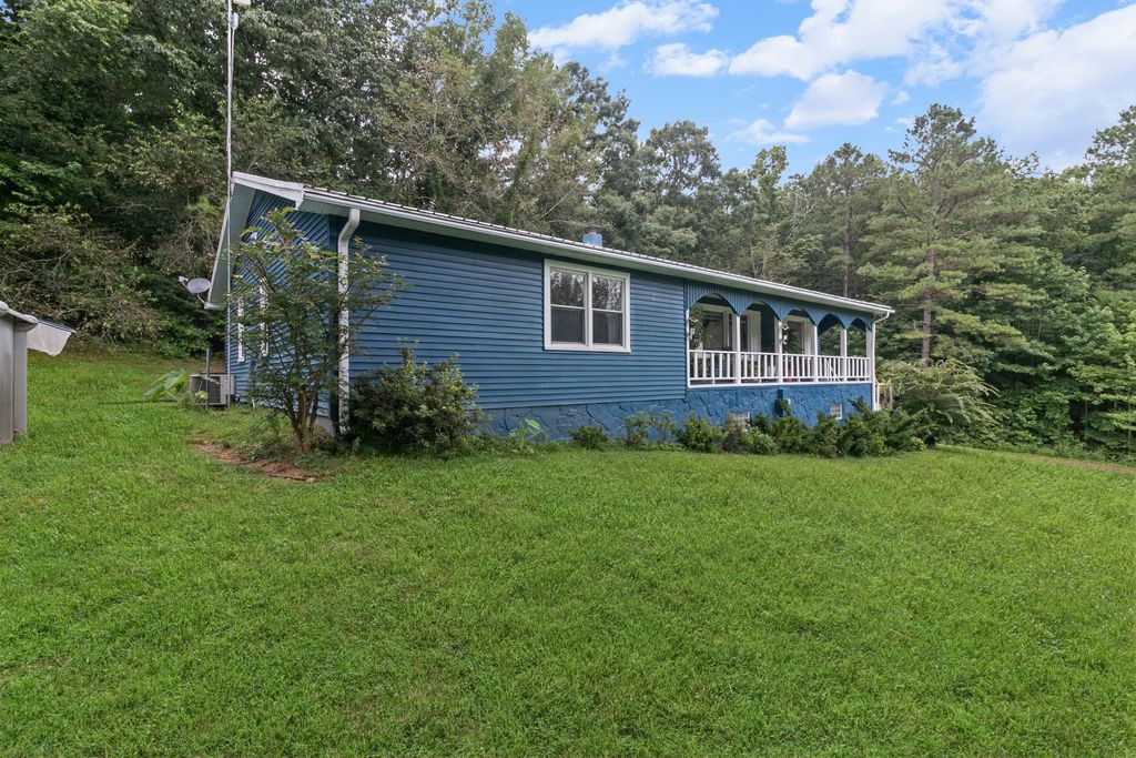 1110 Harmon Creek Rd, Eva, TN 38333