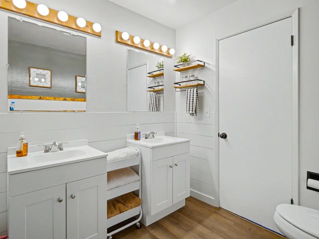 1005 Grissom Court, Redding, CA 96002